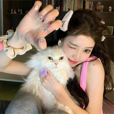 劈腿女王